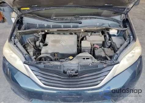 2011 Toyota Sienna Le from USA, damaged, VIN 5TDKK3DC0BS127940